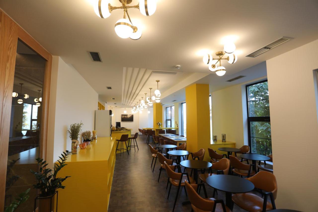 Hotel Elite Pogradec Esterno foto
