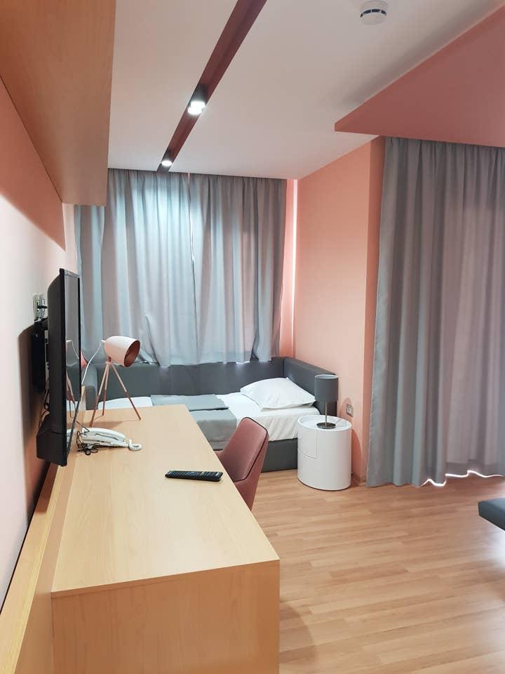 Hotel Elite Pogradec Esterno foto